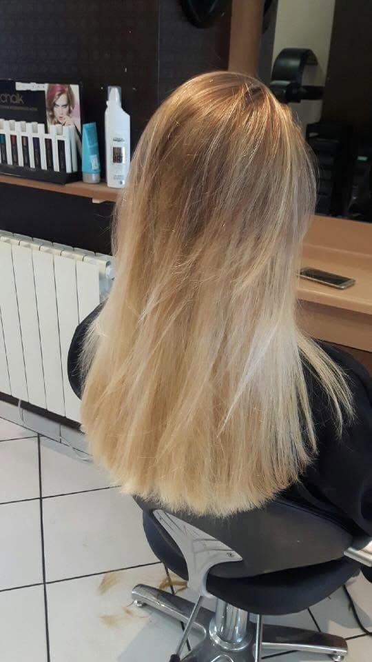 Balayage blond réalisé au salon Rodolphe Dion Coiffure à Dol-de-Bretagne
